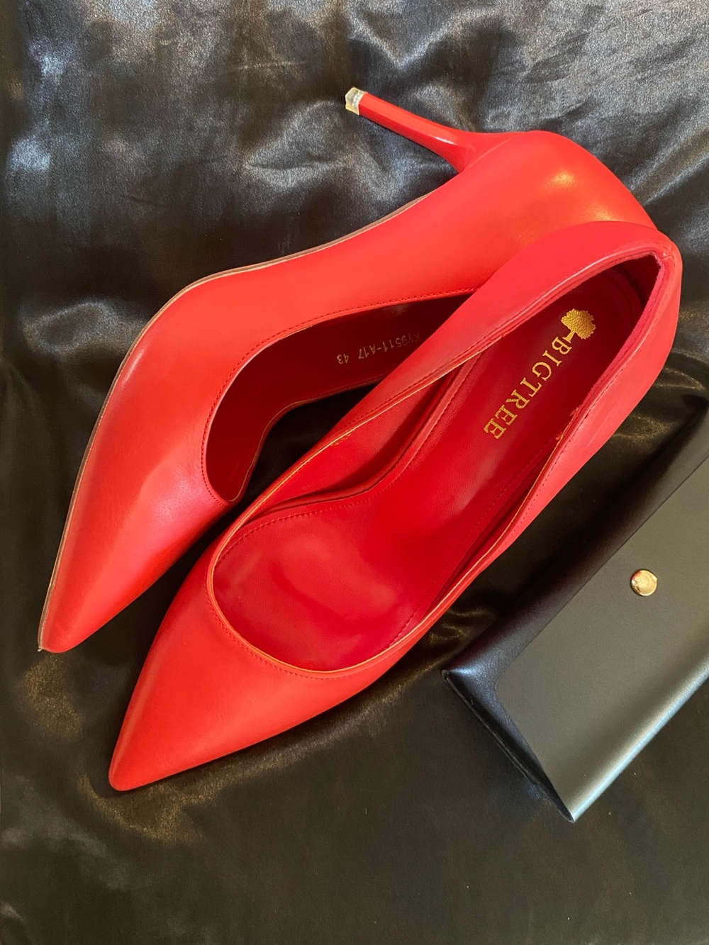 Classic Red Women’s High Heel Pumps